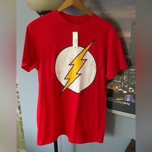 DC Comics The Flash Short Sleeve Tee Shirt Red Size Mens Medium DCU NEW NWT